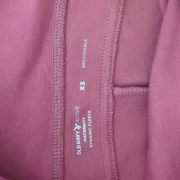 Old Navy XS Maternity Dynamic Fleece Rollover-Waist Joggers - Picture 6 of 6